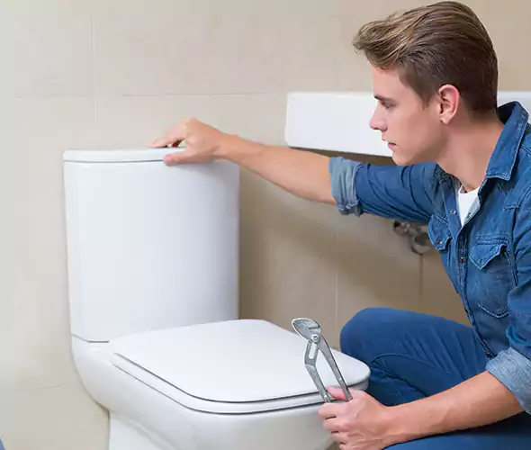 Expert Plumber for Toilet Replacement in Stamford, CT: Schedule Affordable Toilet Replacement Services with Us