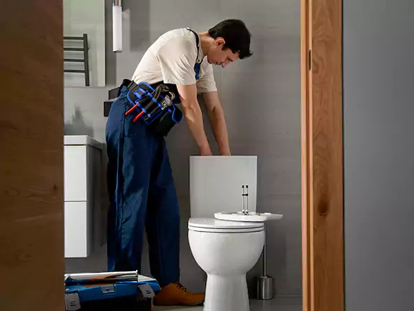 Why Choose Stamford Plumbing Pros for Toilet Replacement in Stamford, CT?